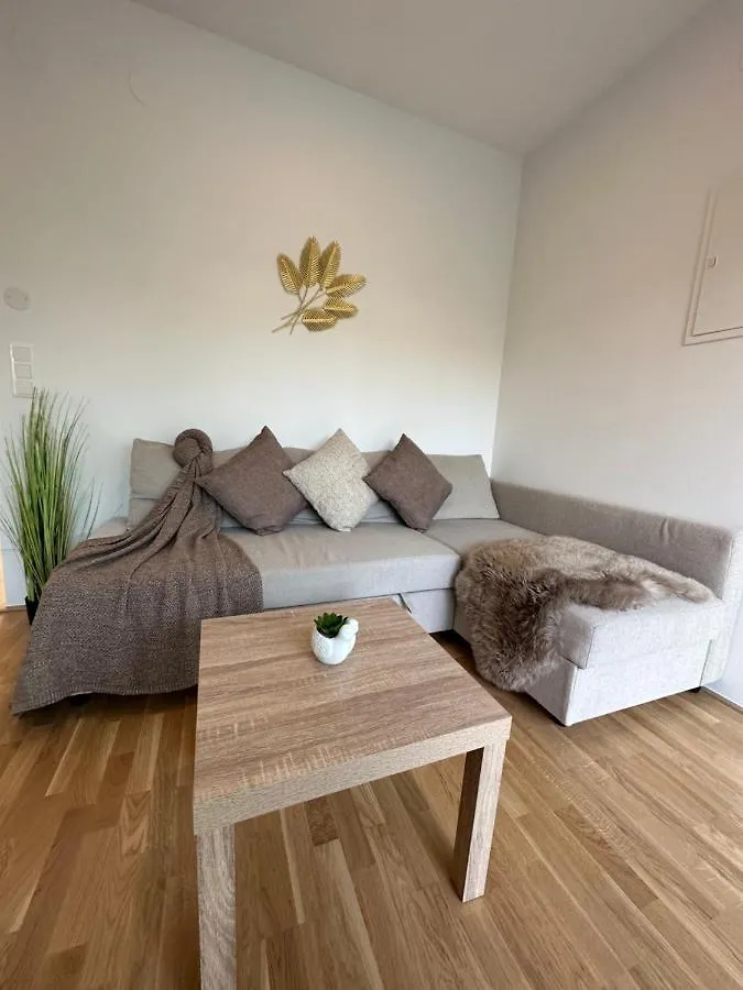 New Apartment With Spacious Balcony 18 Wien